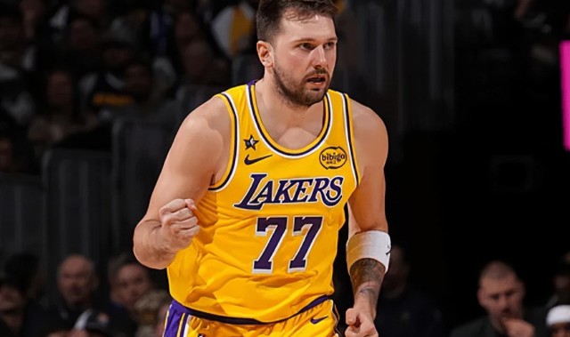 华体会官方网站-38分13板10助！就在今天，1项由约基奇保持的NBA纪录被卢卡打破了